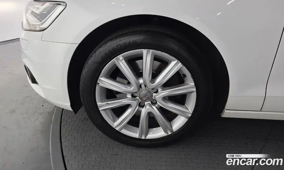 Audi A6 2015 3.0 Автомат в Москве № 154026, фото 12