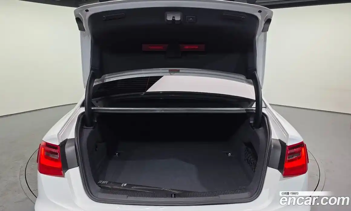 Audi A6 2015 3.0 Автомат в Москве № 154026, фото 18