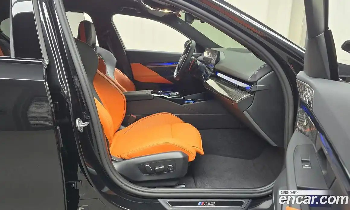 BMW M5 2025 4.4 Автомат в Москве № 154084, фото 16