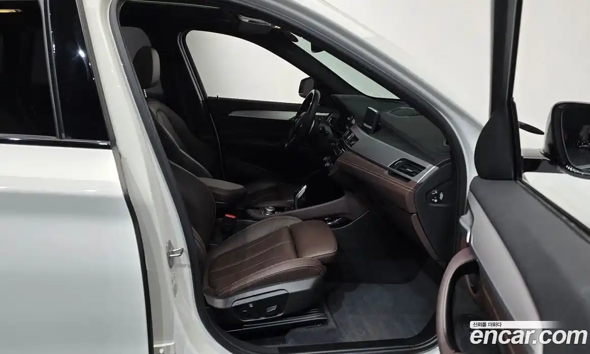 BMW X1 2022 2.0 Автомат в Москве № 154275, фото 12