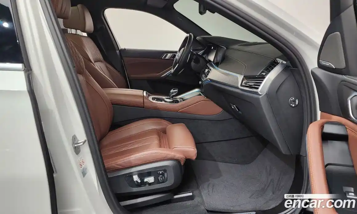 BMW X6 2023 3.0 Автомат в Москве № 154675, фото 18