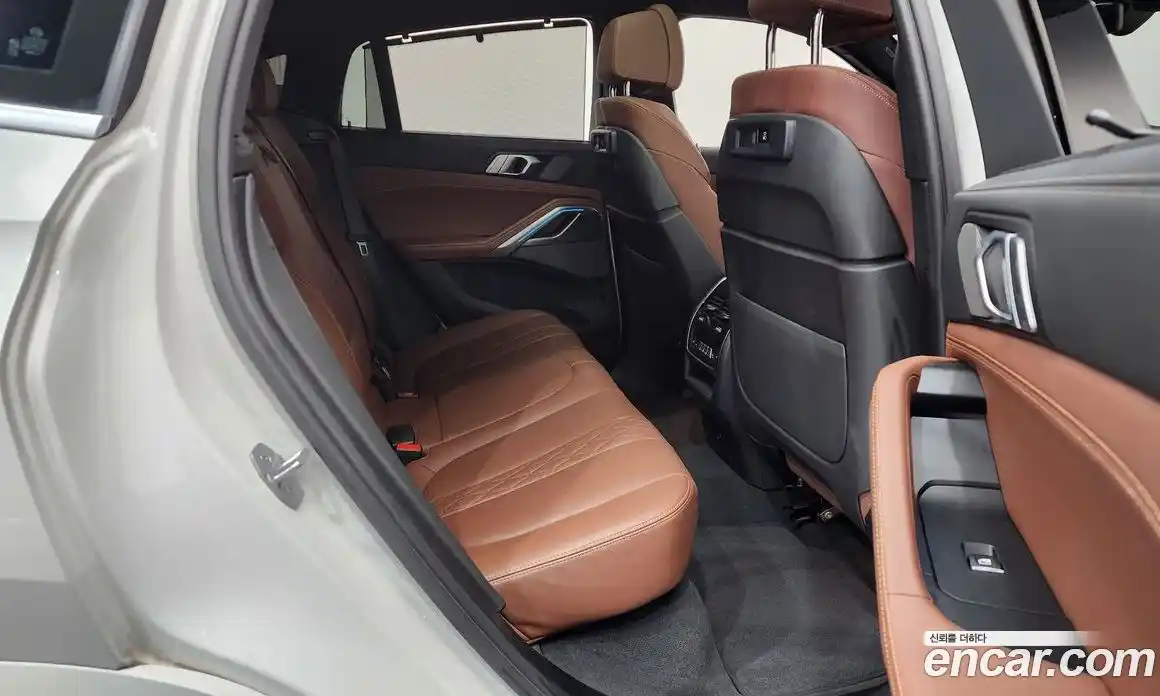 BMW X6 2023 3.0 Автомат в Москве № 154675, фото 5