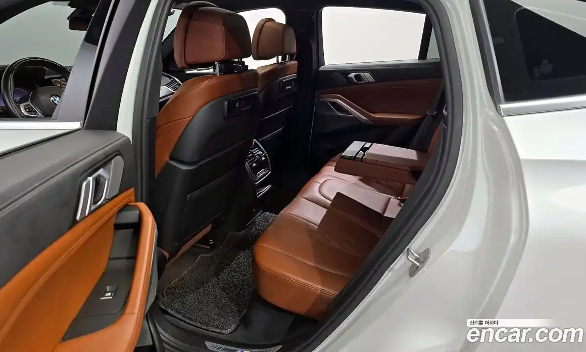 BMW X6 2022 3.0 Автомат в Москве № 157360, фото 3