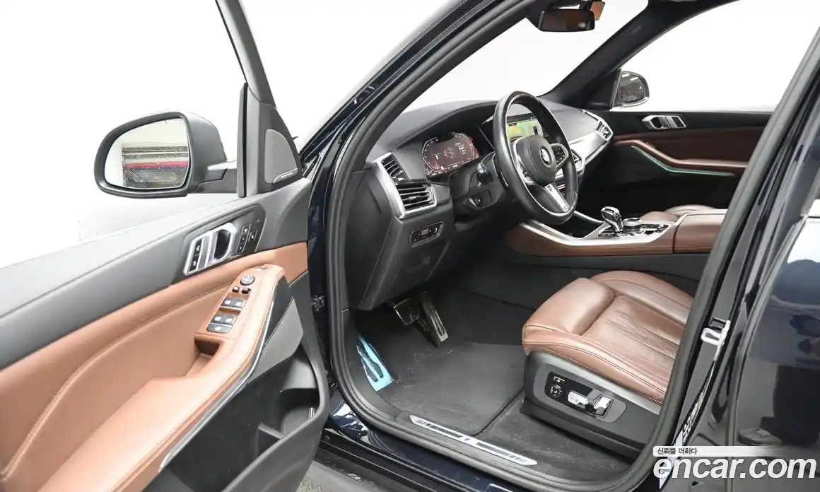 BMW X5 2023 3.0 Автомат в Москве № 157518, фото 11