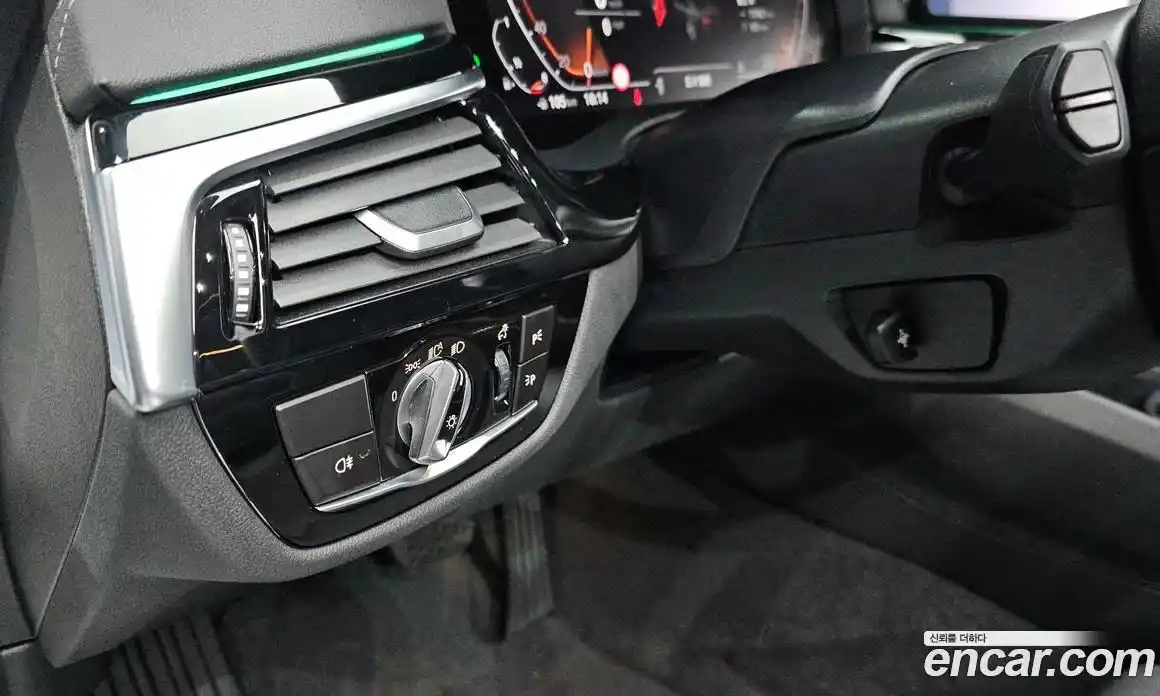 BMW 5-Series 2021 2.0 Автомат в Москве № 158444, фото 17