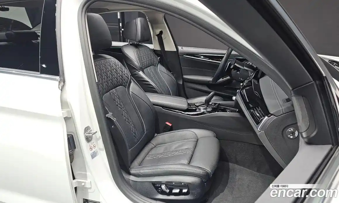 BMW 5-Series 2021 2.0 Автомат в Москве № 158444, фото 3