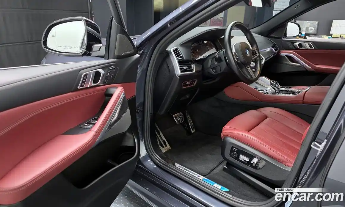 BMW X6 2021 3.0 Автомат в Москве № 159615, фото 1