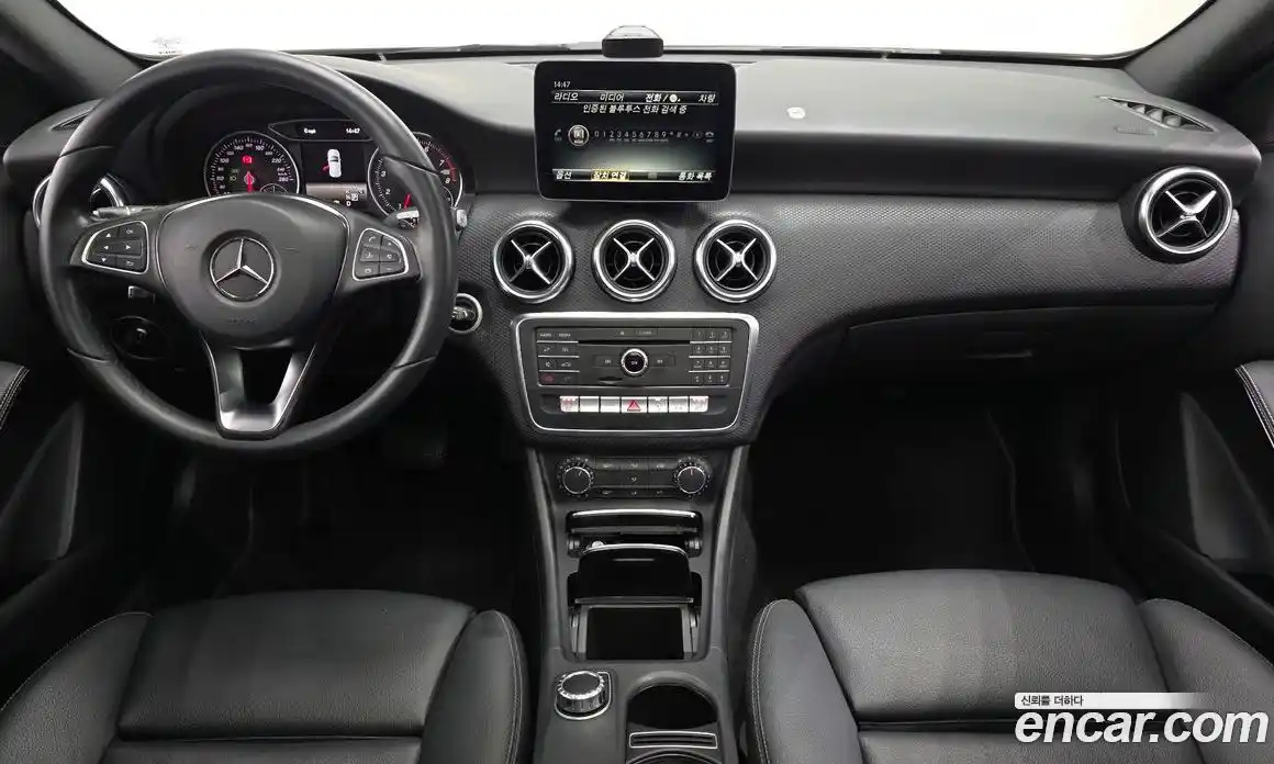 Mercedes-Benz A-Class 2017 1.6 Автомат в Москве № 161143, фото 11