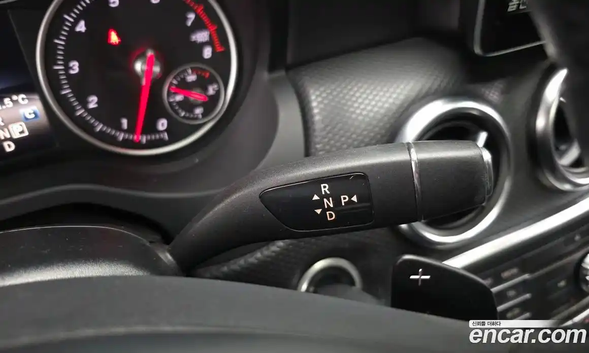 Mercedes-Benz A-Class 2017 1.6 Автомат в Москве № 161143, фото 4