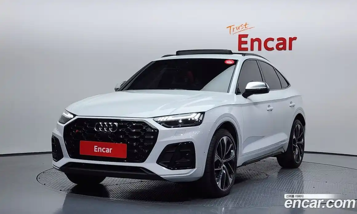 Audi SQ5 2023 3.0 Автомат в Москве № 162399, фото 1