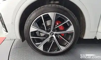 Audi SQ5 2023 3.0 Автомат в Москве № 162399, миниатюра 5