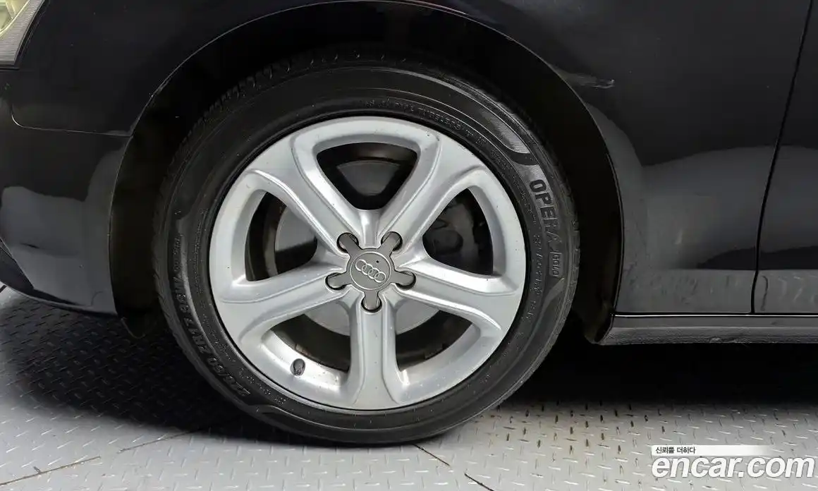 Audi A4 2015 2.0 Автомат в Москве № 163739, фото 5