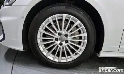 Audi A6 2020 2.0 Автомат в Москве № 163902, миниатюра 10