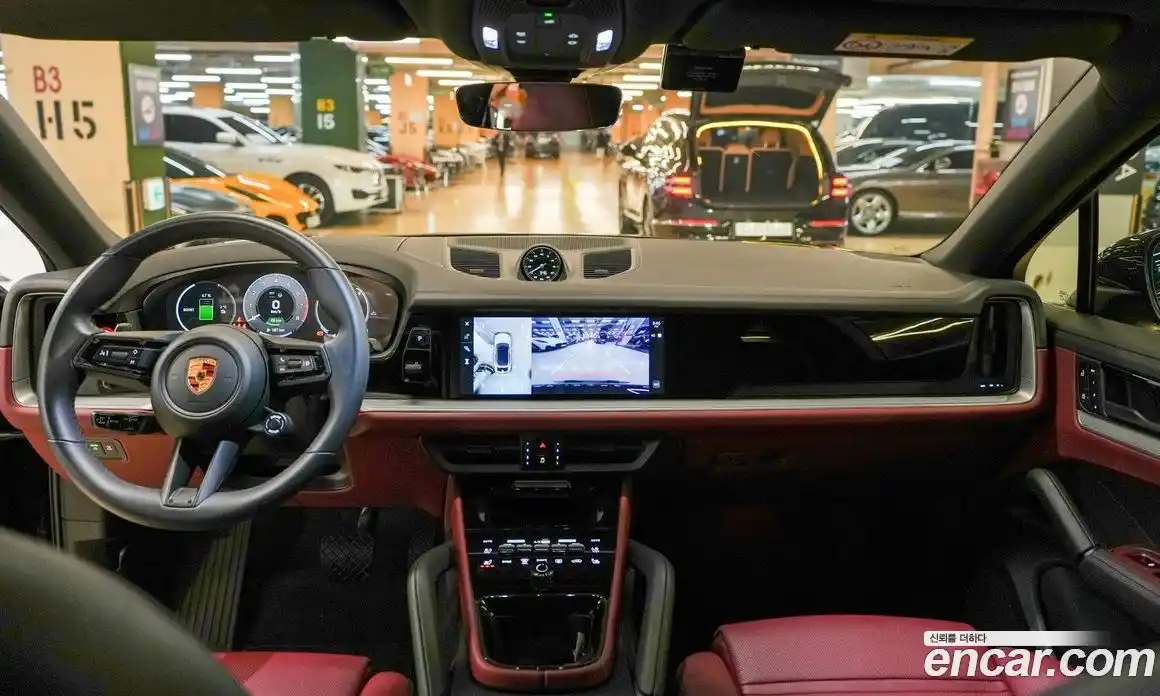 Porsche Cayenne 2024 3.0 Автомат в Москве № 164925, фото 7