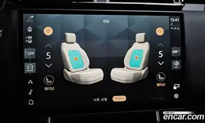 Land Rover Range-Rover Velar 2025 3.0 Автомат в Москве № 166019, миниатюра 7