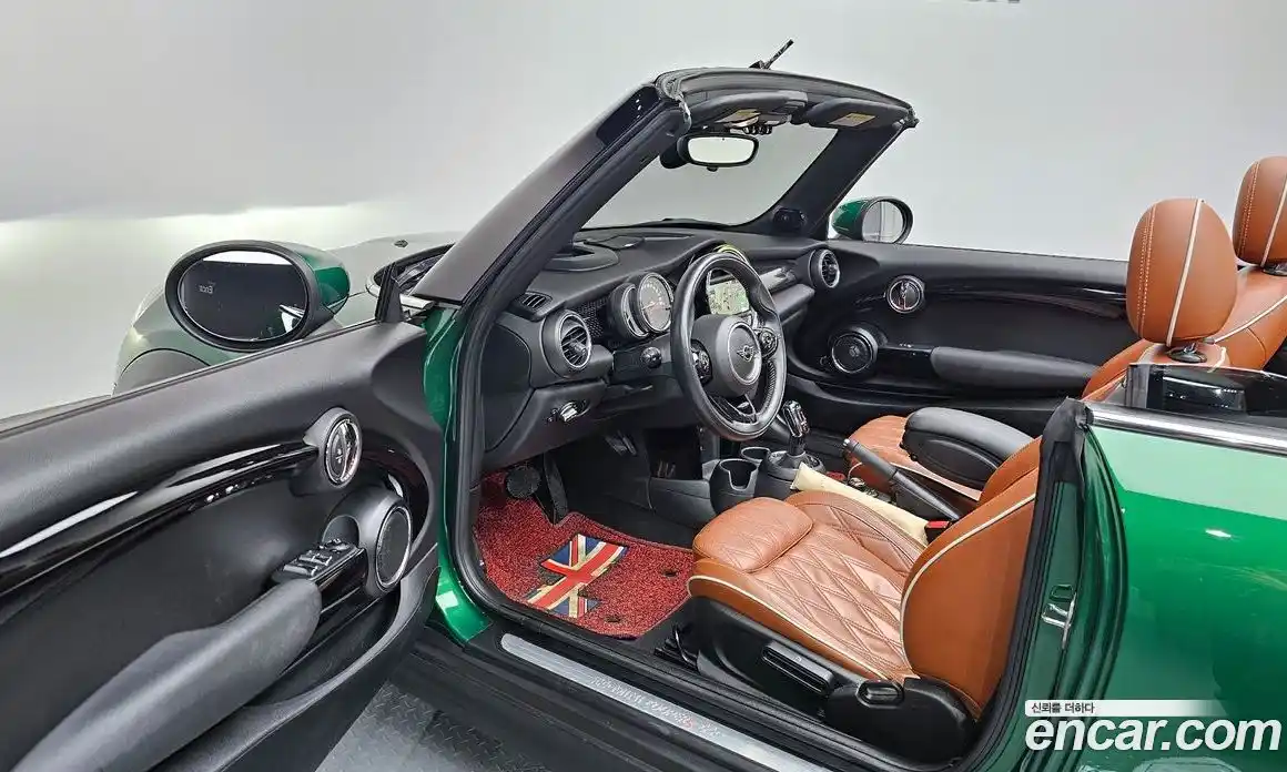 Mini Cooper Convertible 2020 2.0 Автомат в Москве № 166521, фото 15