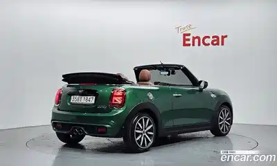 Mini Cooper Convertible 2020 2.0 Автомат в Москве № 166521, миниатюра 2
