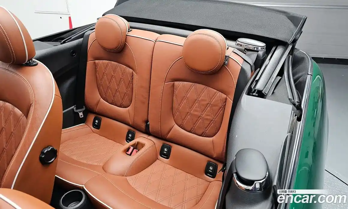 Mini Cooper Convertible 2020 2.0 Автомат в Москве № 166521, фото 6