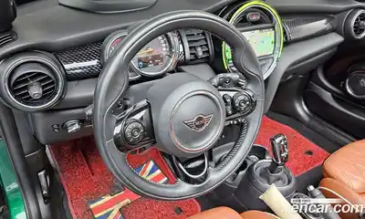 Mini Cooper Convertible 2020 2.0 Автомат в Москве № 166521, миниатюра 10