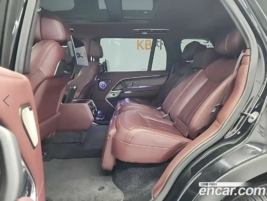 Land Rover Range-Rover 2023 4.4 Автомат в Москве № 166776, фото 12