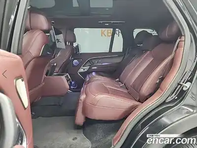 Land Rover Range-Rover 2023 4.4 Автомат в Москве № 166776, миниатюра 12