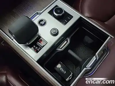 Land Rover Range-Rover 2023 4.4 Автомат в Москве № 166776, миниатюра 8