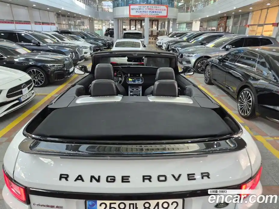 Land Rover Range-Rover Evoque 2017 2.0 Автомат в Москве № 166797, фото 13