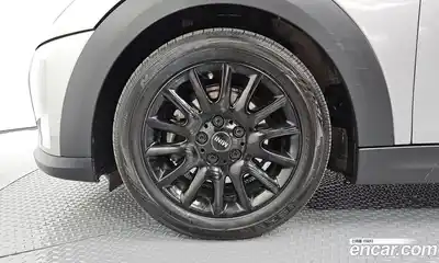 Mini Cooper 2024 1.5 Автомат в Москве № 167130, миниатюра 5