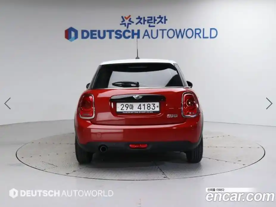 Mini Cooper 2018 1.5 Автомат в Москве № 167453, фото 4