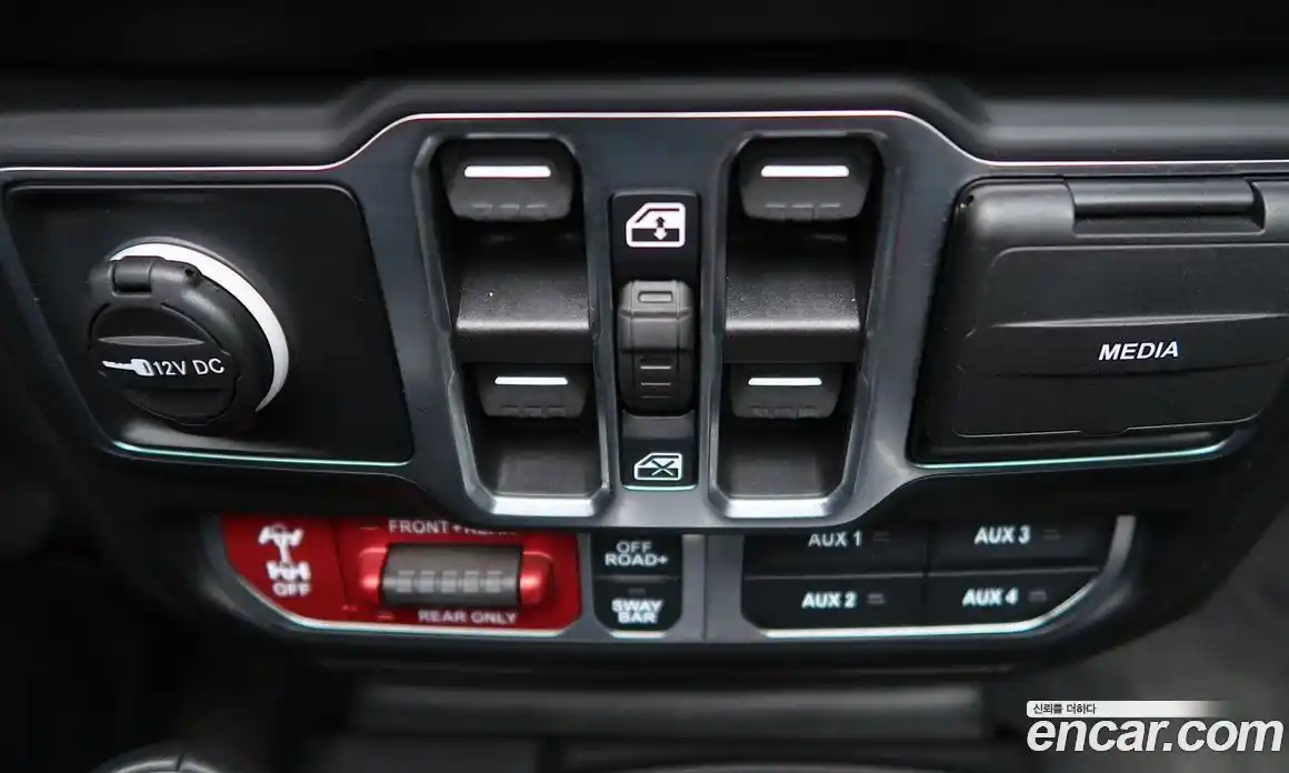 Jeep Wrangler 2023 2.0 Автомат в Москве № 169961, фото 12