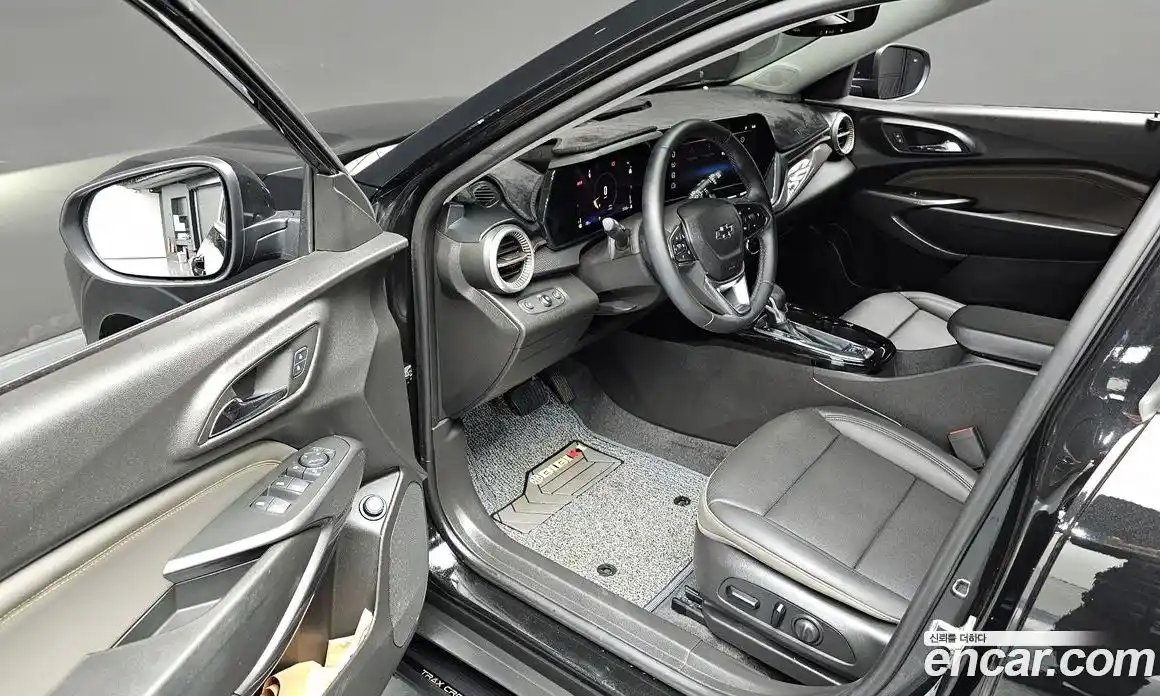 Chevrolet Trax 2024 1.2 Автомат в Москве № 171156, фото 3