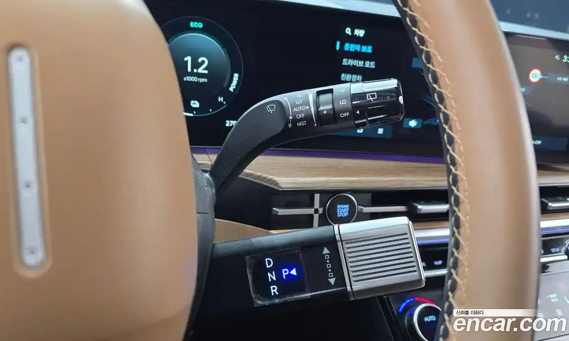 Hyundai Santa Fe 2024 1.6 Автомат в Москве № 171993, фото 16