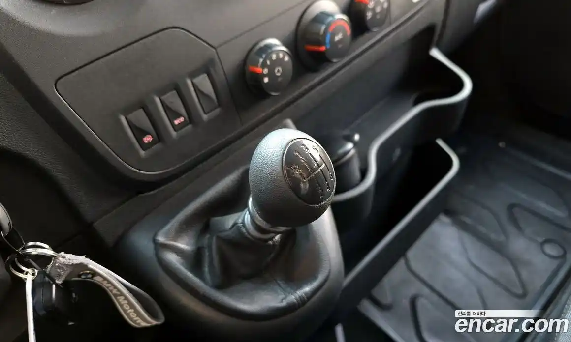 Renault Master 2019 2.3 Механическая в Москве № 177408, фото 9