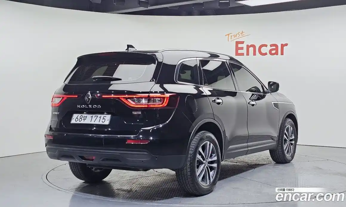 Renault QM6 2017 2.0 Автомат в Москве № 183830, фото 15