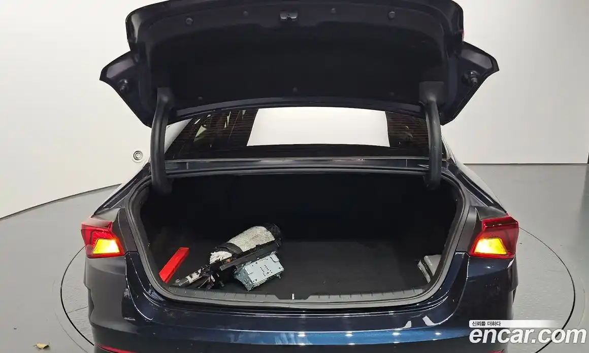 Kia K5 2023 2.0 Автомат в Москве № 18483, фото 6