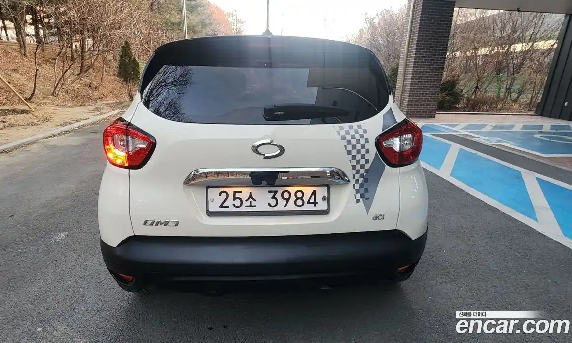 Renault QM3 2015 1.5 Автомат в Москве № 186014, фото 4