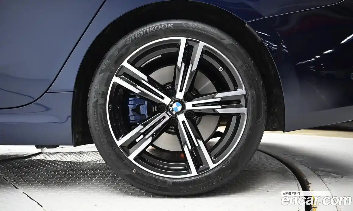 BMW 3-Series 2025 2.0 Автомат в Москве № 187276, фото 5