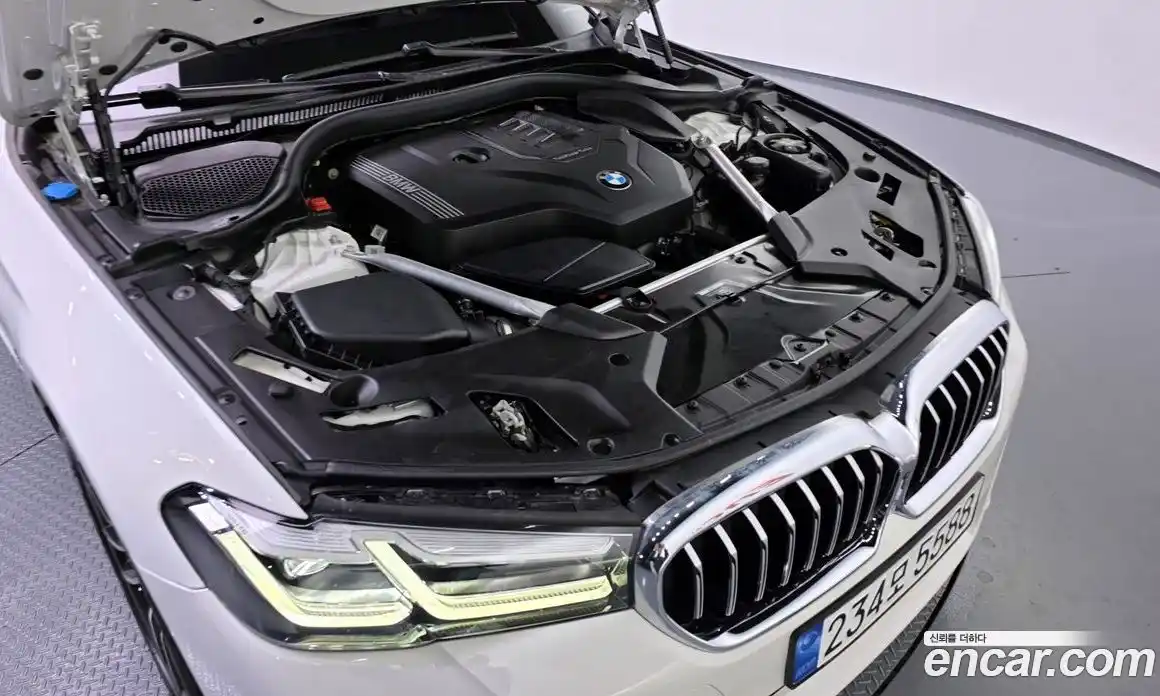 BMW 5-Series 2023 2.0 Автомат в Москве № 187688, фото 6