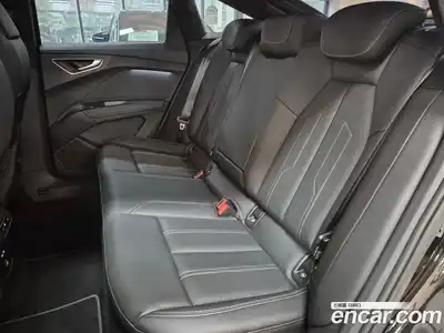 Audi Q4 e-tron 2025 Автомат в Москве № 188981, миниатюра 11