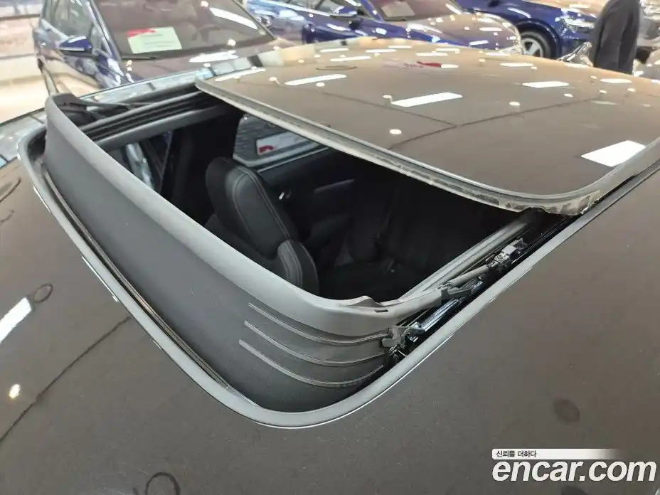 Audi Q4 e-tron 2025 Автомат в Москве № 188981, фото 20