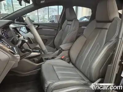 Audi Q4 e-tron 2025 Автомат в Москве № 188981, миниатюра 10