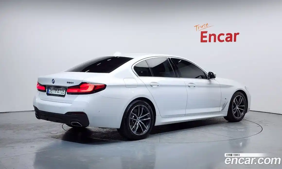 BMW 5-Series 2022 2.0 Автомат в Москве № 189737, фото 9