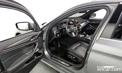 BMW 5-Series 2023 2.0 Автомат в Москве № 191214, миниатюра 11