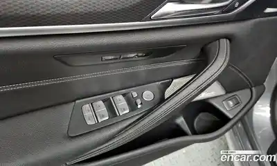 BMW 5-Series 2023 2.0 Автомат в Москве № 191214, миниатюра 12