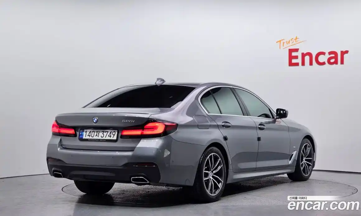 BMW 5-Series 2023 2.0 Автомат в Москве № 191214, фото 4