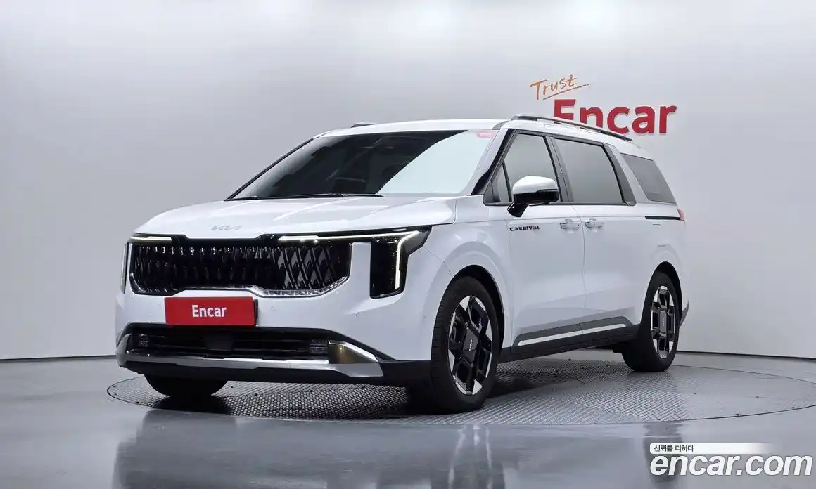 Kia Canival 2024 2.2 Автомат в Москве № 19130, фото 14