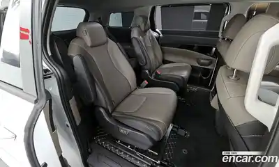 Kia Canival 2024 2.2 Автомат в Москве № 19130, миниатюра 7