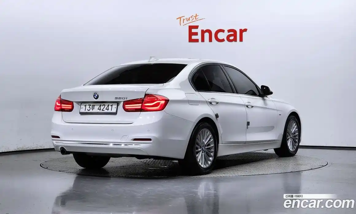 BMW 3-Series 2016 2.0 Автомат в Москве № 193225, фото 19