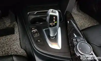 BMW 3-Series 2016 2.0 Автомат в Москве № 193225, миниатюра 10
