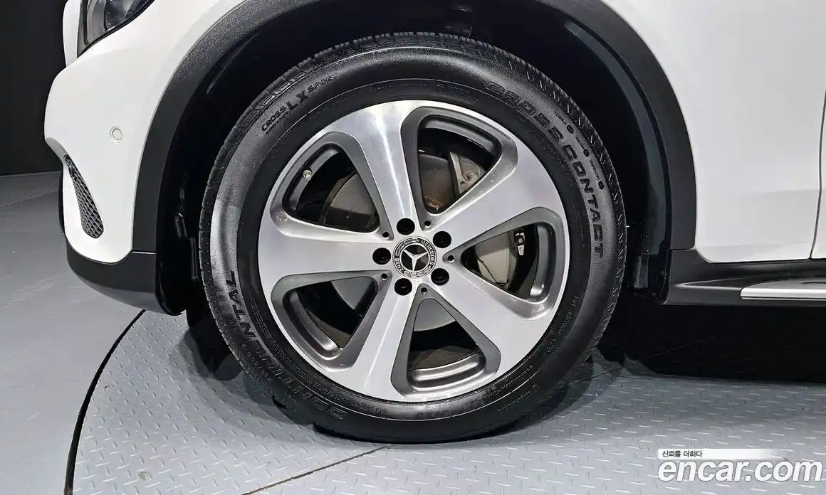 Mercedes-Benz GLC-Class 2019 2.0 Автомат в Москве № 194601, фото 12